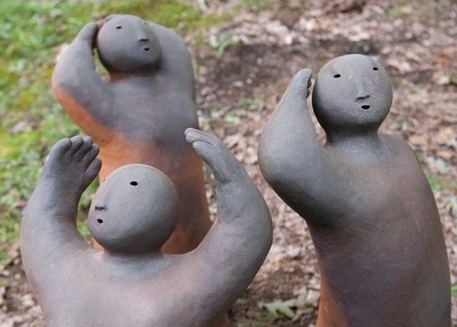 dancing ladies